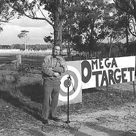 Tom Matthews at Stop Omega Campaign rally in Yarram, 14th August 1977