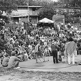 Latin American performers at the Fairfield Park amphitheatre, 1990.