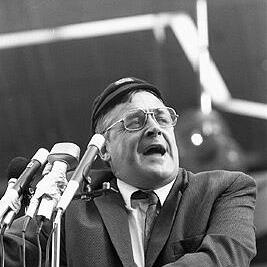 Max Gillies at an Anti-Uranium Rally, 1981.