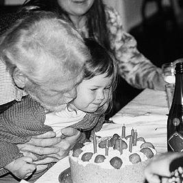 Les Dalton and his grand-daughter Milena at his 70th birthday, 1990.
