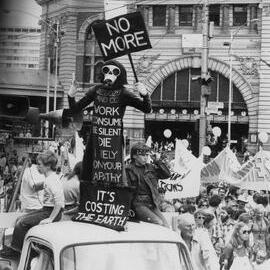 Benny Zable at Palm Sunday rally, April 1984.