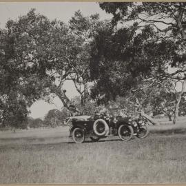 [Car at] Woolongoon