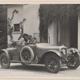 Going to church 10/12/1916