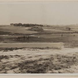 R.M.G.C. [Royal Melbourne Golf Club]