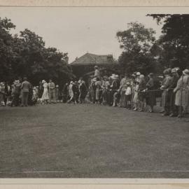 Comical dog show [Miegunyah]