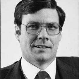 Falvey, Prof J. Lindsay