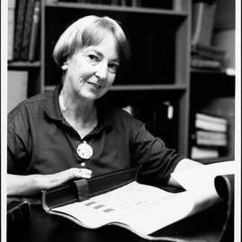 Close, Dr Cecily, Archives. 1989