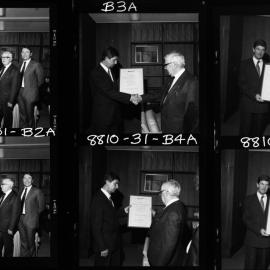 Dutch gift to University. Nov 1988