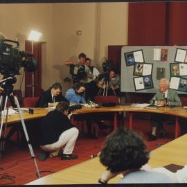 Summer School - media launch [?] with Vice Chancellor David Penington