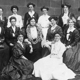 Group of WCTU convention delegates