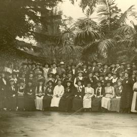 WCTU group in botanical gardens