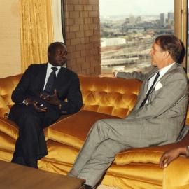 Malcolm Fraser with the President of Kenya the Hon Daniel Toroitich arap Moi at the Commonwealth Heads of Government Meeting in Melbourne.