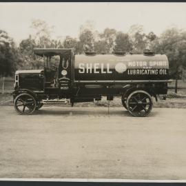 Photographs of Shell tank trucks and other vehicles servicing South Australia [17 of many]