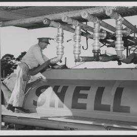 Photographs of Shell tank trucks and other vehicles servicing Victoria [2 of many]
