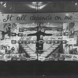 Fletcher Jones window displays [3 of 21]