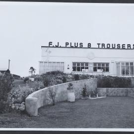 Opening of Fletcher Jones Factory site [15 of 19]