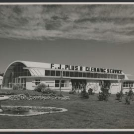 Opening of Fletcher Jones Factory site [17 of 19]