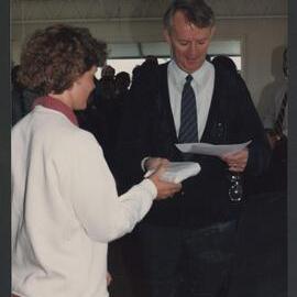 Presenting gifts, performance, catwalk and miscellaneous