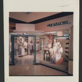Signatures Store