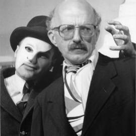 Jim Bonaparte...Dick (the Fleabag Report)