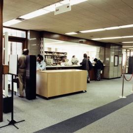 Loans desk, Baillieu Library