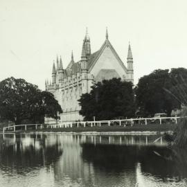 Old Wilson Hall across lake, University of Melbourne.