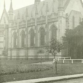 Old Wilson Hall, University of Melbourne, circa 1932.