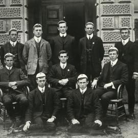 Students of Wesley College, circa 1907.