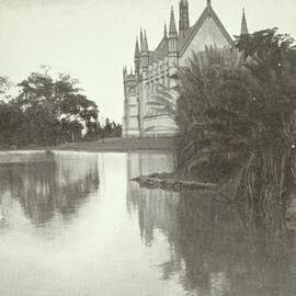 View from north towards Old Wilson Hall, University of Melbourne, circa 1910.