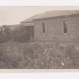 Residence for P. Fairbairn