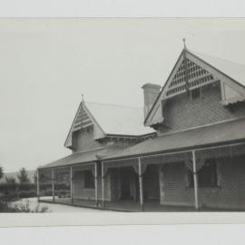 Residence for McCutcheon