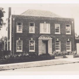 Residence for Mrs Cecil Finch