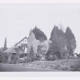 Residence for Dr G Albally