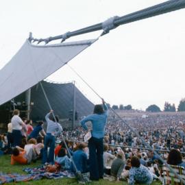 [Sidney Myer Music Bowl]