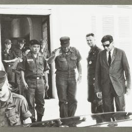 [Unknown people during Malcolm Fraser's visit to Vietnam]