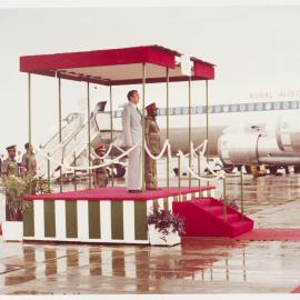 [Malcolm Fraser and unknown man on a visit to Nigeria and Zambia]