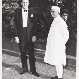 [Malcolm Fraser and others at the Commonwealth Heads of Government Regional meeting]