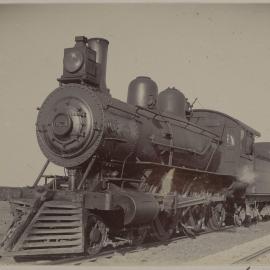 [Engine on Atchison, Topeka and Santa Fe Ralway]