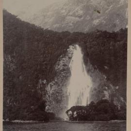 Bowen Falls, Milford Sound