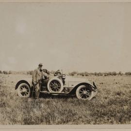 Near Lake Corangamite [Victoria, motor vehicle]