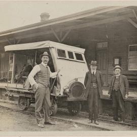 At Kelly Basin [Tasmania]